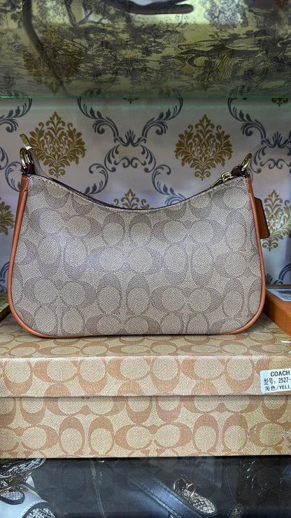 Coach Teri Shoulder Bag Signature Canvas