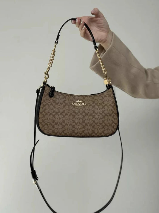 Coach Teri Shoulder Bag Signature Canvas